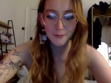 webcam girl venusxrising live cam image #2798140