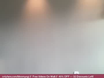 webcam girl bloomyogi live cam image #2071167