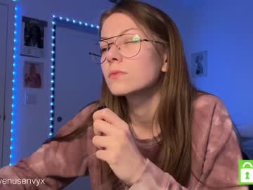 webcam girl venusenvyx live cam image #4002444
