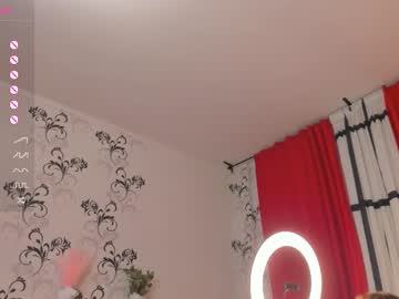 webcam girl mila_milka_ live cam image #5185571