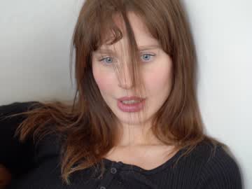 webcam girl ellaa91 live cam image #1571454