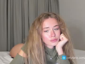 webcam girl oksanafedorova live cam image #950832