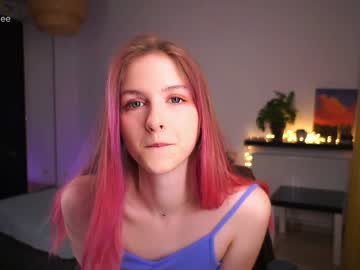 webcam girl pixie_pie live cam image #2666190