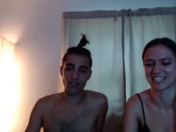 webcam couple sweetkittenandbrutalhound live cam image #2786590