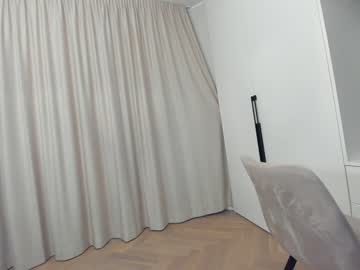 webcam girl ehotlovea live cam image #6401367