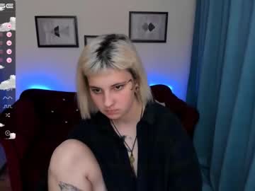 webcam girl yolandi_toit live cam image #2345428