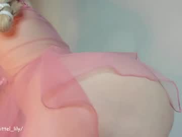 webcam girl virgiin_lily live cam image #3225719