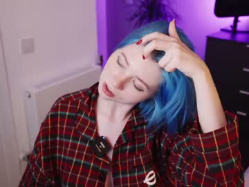 webcam girl vixenp live cam image #5739850