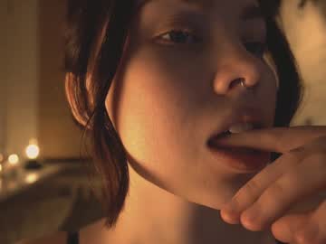 webcam girl bibi_it_is live cam image #813813