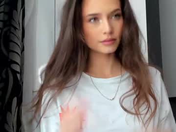 webcam girl isia_slay live cam image #3343670