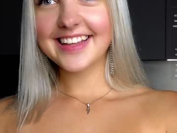 webcam girl beverly_hillls live cam image #6023717