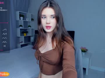 webcam girl minnietammy live cam image #6197380