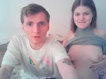 webcam couple yoouncoupleua live cam image #1990431