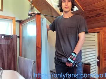 webcam man wolfiekitty live cam image #2370176