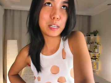 webcam girl lornacutsforth live cam image #7097801