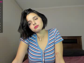 webcam girl yourfreakygirl live cam image #4155295