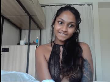 webcam girl xzaramx live cam image #1911869
