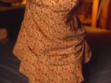 webcam girl cuteelsa_ live cam image #6030109