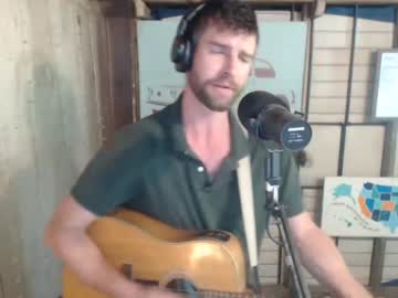 webcam man bryancavallo live cam image #4597421