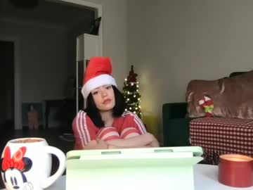 webcam girl littlesugarpea live cam image #6032392