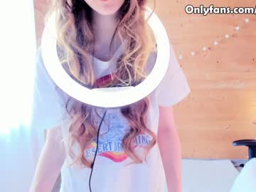 webcam girl evaava live cam image #207368
