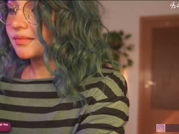 webcam girl arletnoa live cam image #4854547