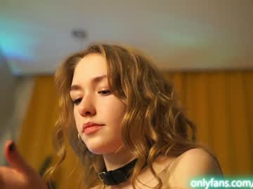 webcam girl _taylor_swift live cam image #935520