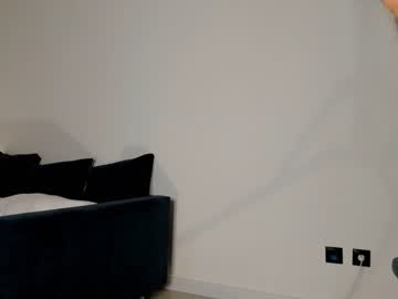 webcam girl emilybatee live cam image #4104300