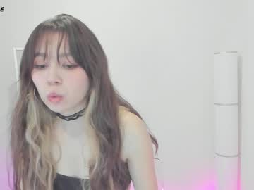 webcam girl y_u_m_i_k_a live cam image #1975197