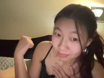 webcam girl hiddenr0se live cam image #3006202