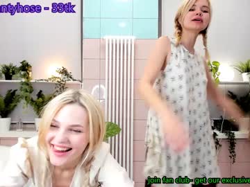 webcam girl emma__molly live cam image #2659045