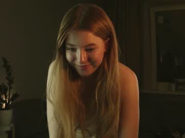 webcam girl effieup live cam image #1797245