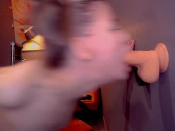 webcam girl leiavelvet live cam image #3080880