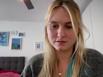 webcam girl sarahsapling live cam image #5513703