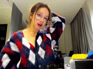 webcam girl ellie_leen live cam image #1166448