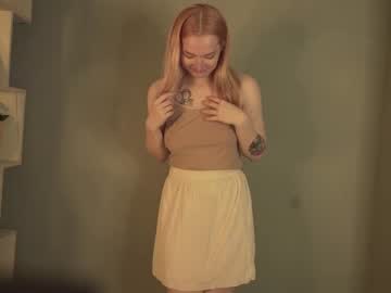 webcam girl anna_breach live cam image #4802840