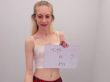 webcam girl girl_i_am live cam image #3811027