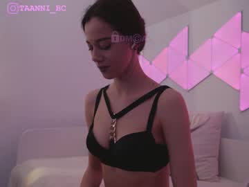 webcam girl taanni_bc live cam image #5833657