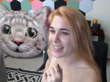 webcam girl badkittycass live cam image #3039948