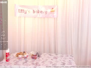 webcam girl little_effy18 live cam image #3906640