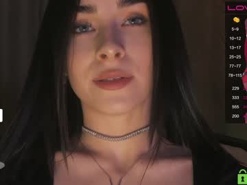 webcam girl naiamo live cam image #3095516