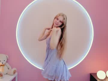 webcam girl jenny_ames live cam image #2332319