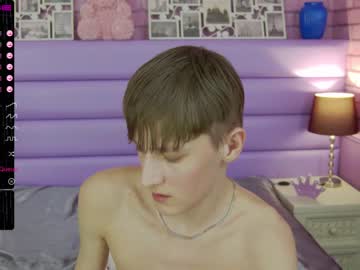 webcam man garethhowel live cam image #879503