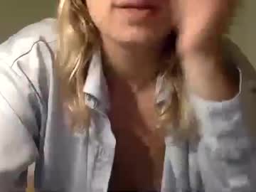 webcam girl sweetsawyer live cam image #2567389