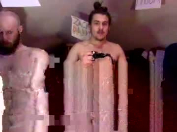 webcam man crackedcrypto live cam image #1578802