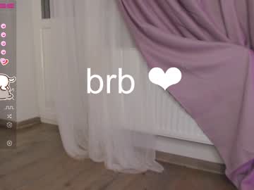 webcam girl small_blondee live cam image #3115862