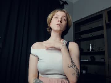 webcam girl kristi_moss live cam image #5679046