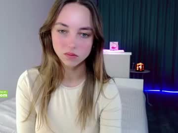 webcam girl riva_verdi live cam image #549262