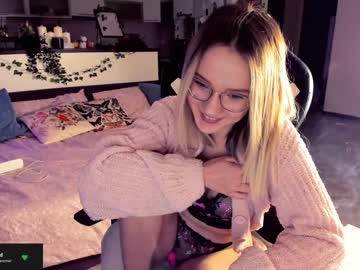 webcam girl sonjashy live cam image #1264424