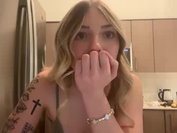 webcam girl emiefox live cam image #7083665